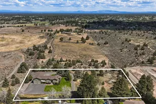 21283 Dove Ln, Bend, OR 97702 - Photo 3