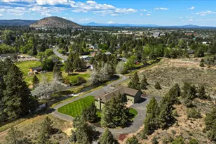 21283 Dove Ln, Bend, OR 97702 - Photo 85
