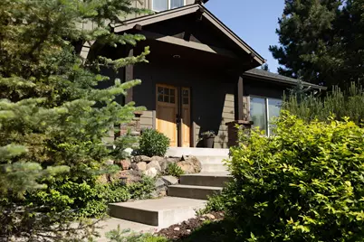 61433 Linton Loop, Bend, OR 97702 - Photo 3