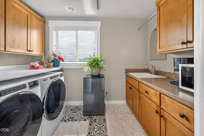 61433 Linton Loop, Bend, OR 97702 - Photo 35