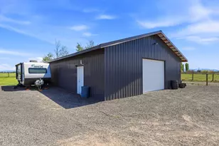 26345 Walker Rd, Bend, OR 97701 - Photo 61
