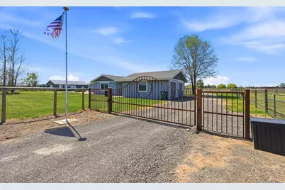26345 Walker Road, Bend, OR 97701 - Photo 47
