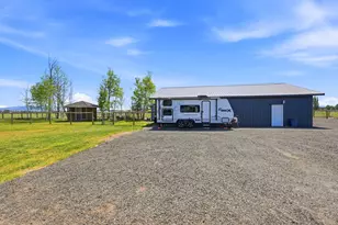 26345 Walker Rd, Bend, OR 97701 - Photo 57