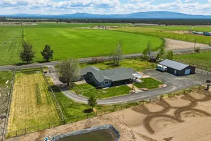 26345 Walker Rd, Bend, OR 97701 - Photo 79