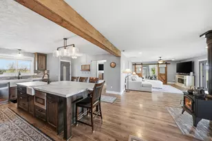 26345 Walker Rd, Bend, OR 97701 - Photo 15