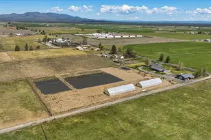 26345 Walker Rd, Bend, OR 97701 - Photo 67