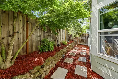 62 N Mountain Avenue, Ashland, OR 97520 - Photo 11