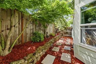 62 N Mountain Ave, Ashland, OR 97520 - Photo 11