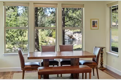 62022 Fall Creek Loop, Bend, OR 97702 - Photo 11