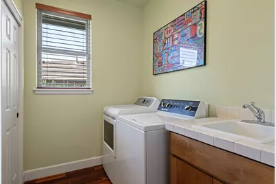62022 Fall Creek Loop, Bend, OR 97702 - Photo 23