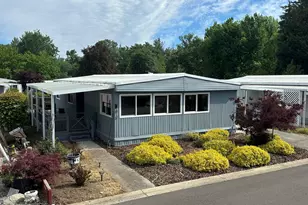 3431 S Pacific, Medford, OR 97501 - Photo 1