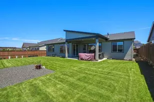 3631 NE Desert Juniper Ln, Bend, OR 97701 - Photo 21