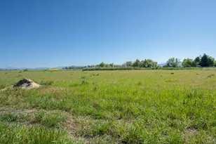 5900 Peace Ln, Central Point, OR 97502 - Photo 61