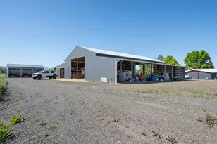 5900 Peace Ln, Central Point, OR 97502 - Photo 57