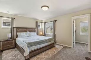 3410 SW 28th St, Redmond, OR 97756 - Photo 9