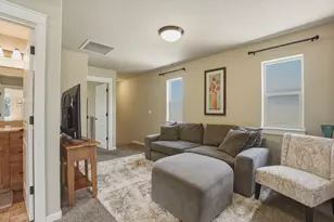 3410 SW 28th St, Redmond, OR 97756 - Photo 15
