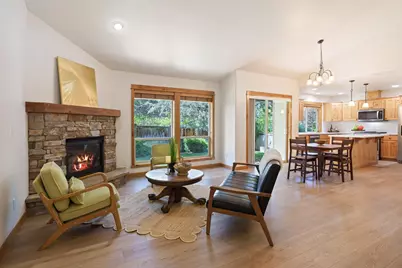 60825 Grand Targhee Drive, Bend, OR 97702 - Photo 5