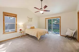 60825 Grand Targhee Dr, Bend, OR 97702 - Photo 15