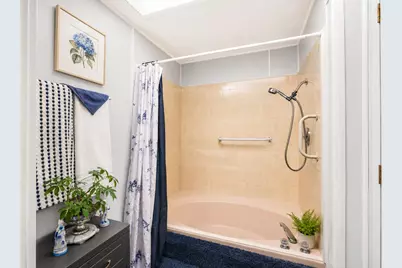4624 S Pacific Highway #UNIT 17, Phoenix, OR 97535 - Photo 9