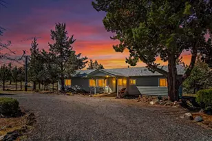 14198 SW Nine Peaks Pl, Terrebonne, OR 97760 - Photo 3