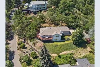 1020 Walker Avenue, Ashland, OR 97520 - Photo 43