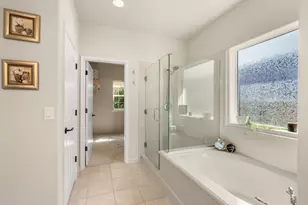 262 Robert Trent Jones Blvd, Eagle Point, OR 97524 - Photo 21
