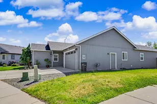 1956 Layla Dr, Medford, OR 97501 - Photo 25