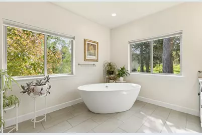 6914 Redstart Road, Klamath Falls, OR 97601 - Photo 23