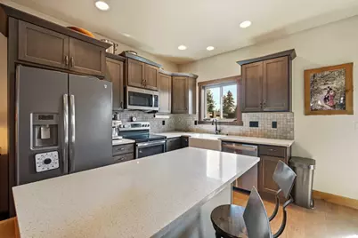 353 E Aspenwood Avenue, Sisters, OR 97759 - Photo 11