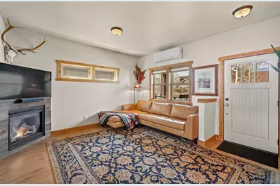 353 E Aspenwood Avenue, Sisters, OR 97759 - Photo 5