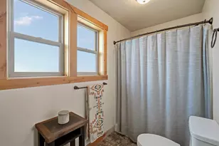353 E Aspenwood Ave, Sisters, OR 97759 - Photo 35