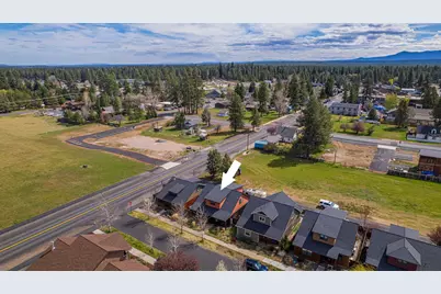 353 E Aspenwood Avenue, Sisters, OR 97759 - Photo 57