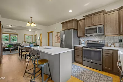 353 E Aspenwood Avenue, Sisters, OR 97759 - Photo 11