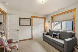 353 E Aspenwood Ave, Sisters, OR 97759 - Photo 37