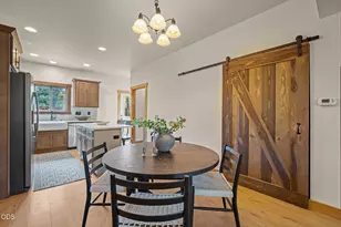 353 E Aspenwood Ave, Sisters, OR 97759 - Photo 9