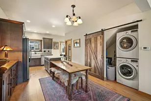 353 E Aspenwood Ave, Sisters, OR 97759 - Photo 9