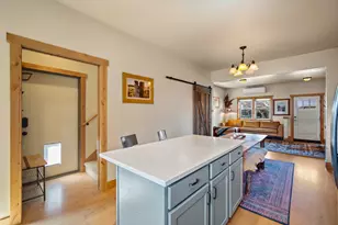 353 E Aspenwood Ave, Sisters, OR 97759 - Photo 19
