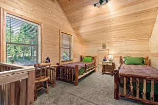 2042 Hyatt Prairie Rd, Ashland, OR 97520 - Photo 31