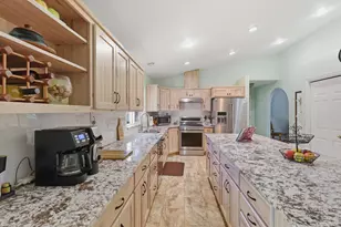 258 Walker Rd, Grants Pass, OR 97527 - Photo 11