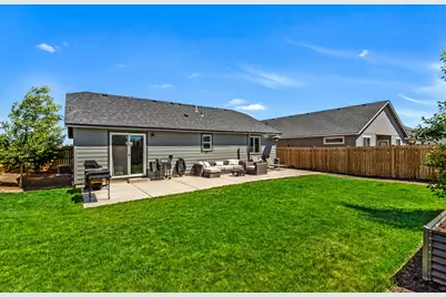 3499 NW 9th Lane, Redmond, OR 97756 - Photo 23