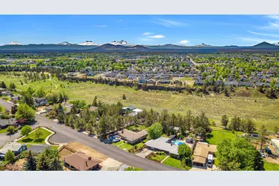 3499 NW 9th Lane, Redmond, OR 97756 - Photo 29