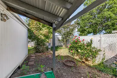 2252 Table Rock Road #SPC 5, Medford, OR 97501 - Photo 17