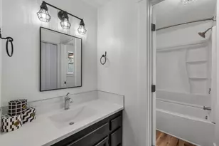 61114 Deer Valley Dr, Bend, OR 97702 - Photo 17