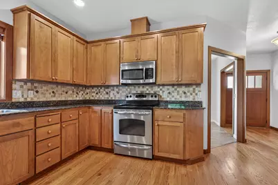 1621 Monarch Lane, Medford, OR 97504 - Photo 7