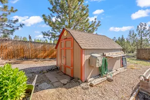 70064 Appaloosa Dr, Sisters, OR 97759 - Photo 37