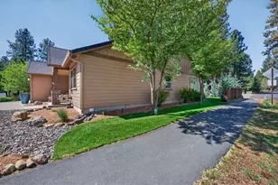 1141 S Creekside Dr, Sisters, OR 97759 - Photo 5