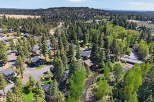 1141 S Creekside Dr, Sisters, OR 97759 - Photo 59