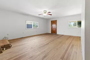 1335 Lakeview Ave, Klamath Falls, OR 97601 - Photo 11