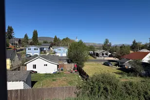 1335 Lakeview Ave, Klamath Falls, OR 97601 - Photo 41