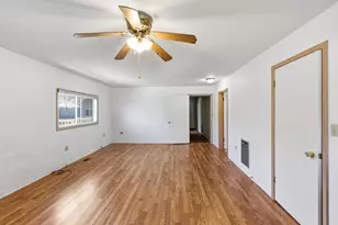 1335 Lakeview Ave, Klamath Falls, OR 97601 - Photo 27